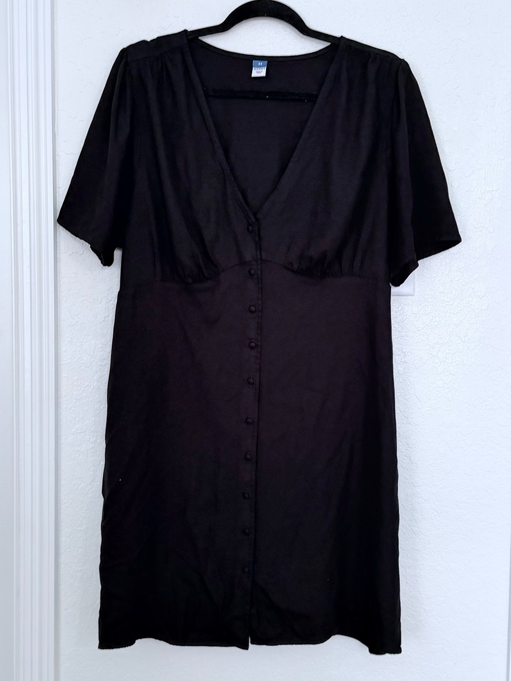 Old Navy Black V-Neck Button Front Mini Dress
